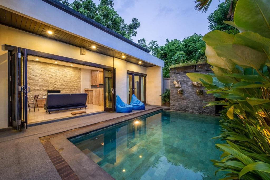 Luxury Villa with Private Pool